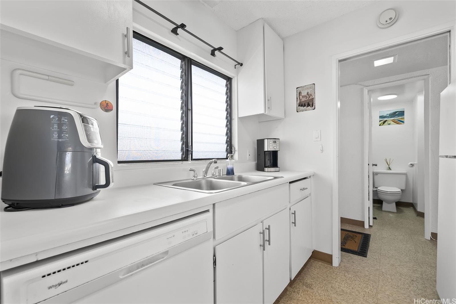 Ode Rancho condo # 507, Honolulu, Hawaii - photo 6 of 21