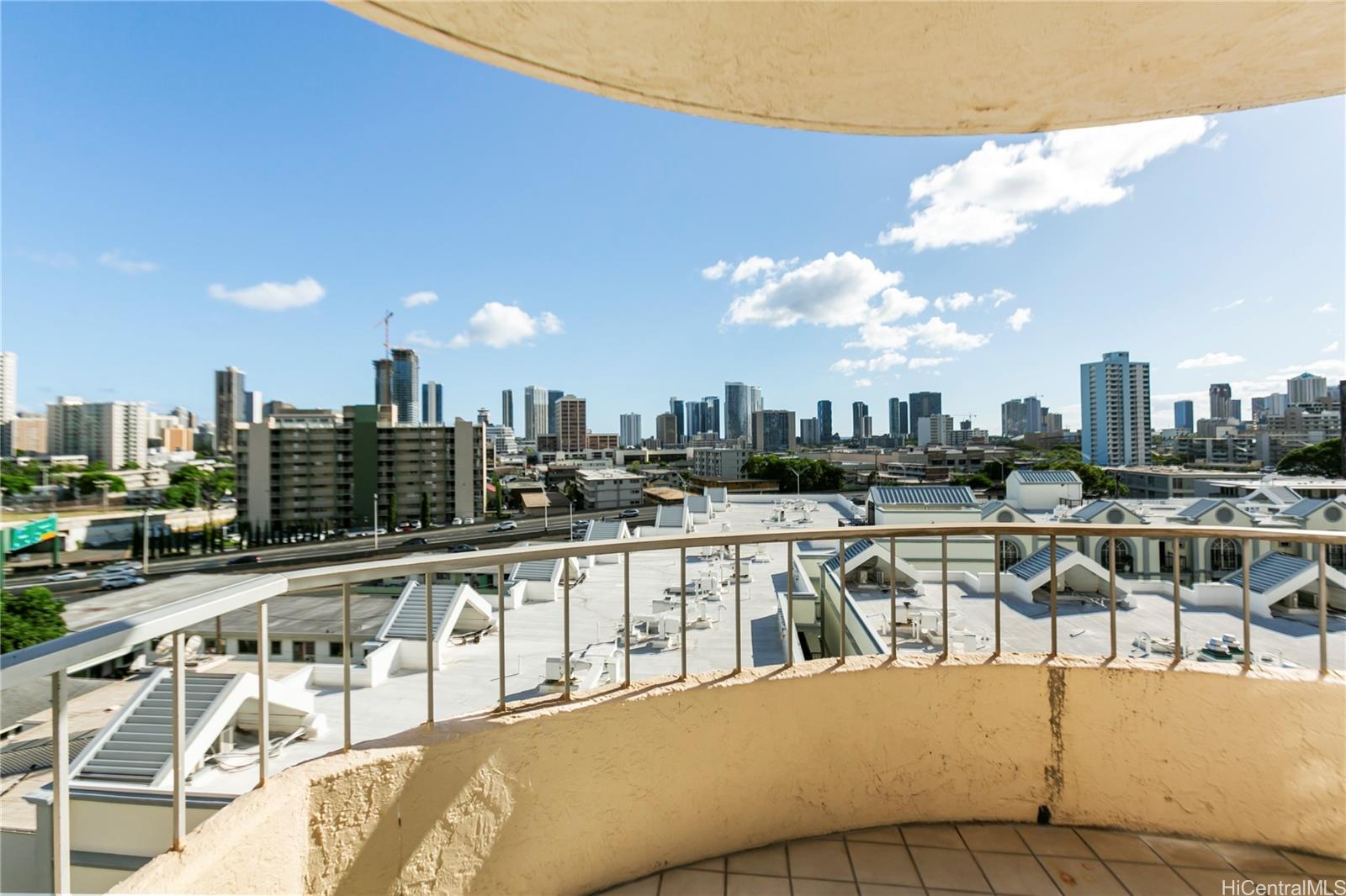 Ode Rancho condo # 707, Honolulu, Hawaii - photo 10 of 15