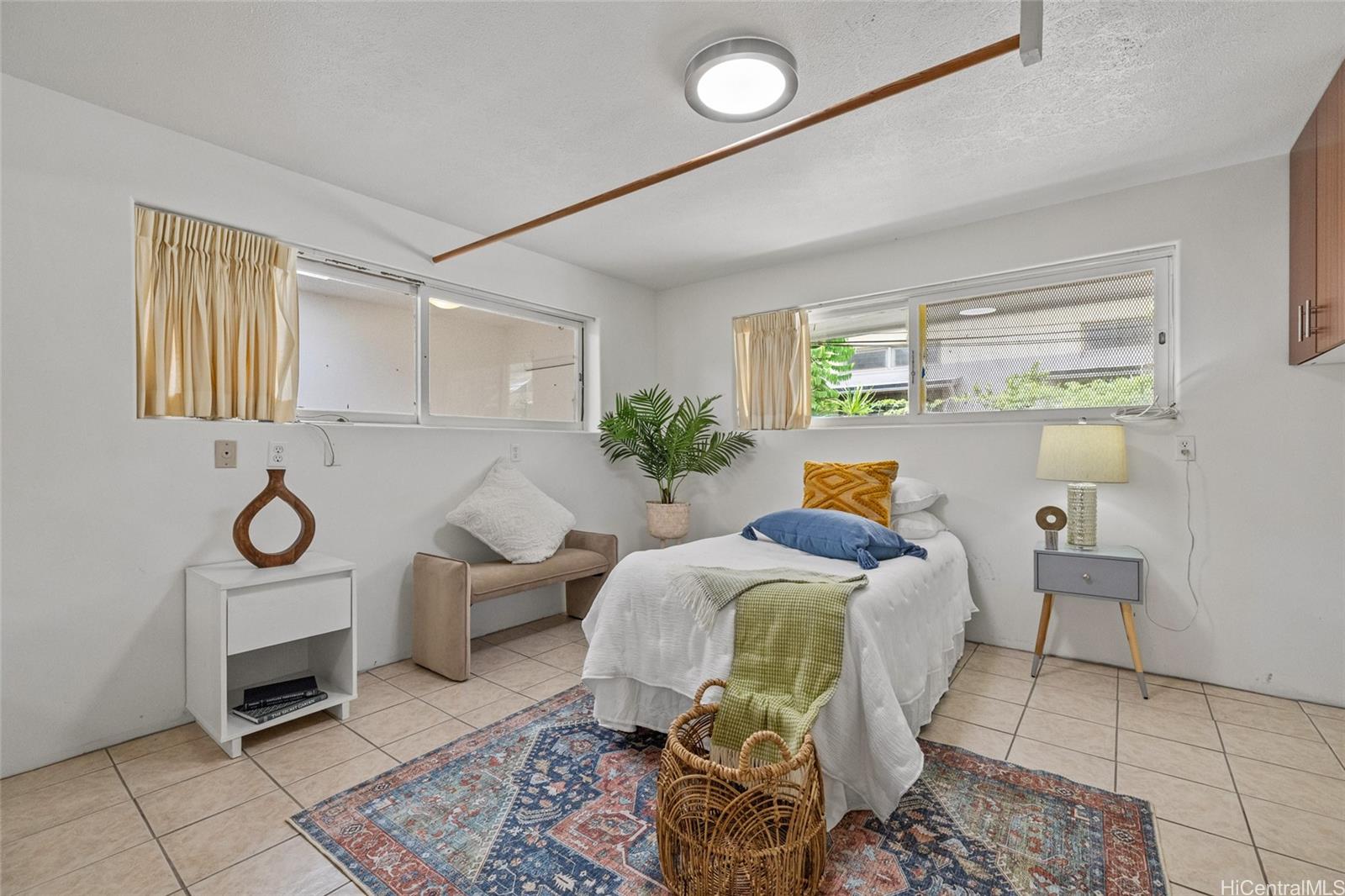 1447  Uila Street Foster Village, PearlCity home - photo 13 of 25