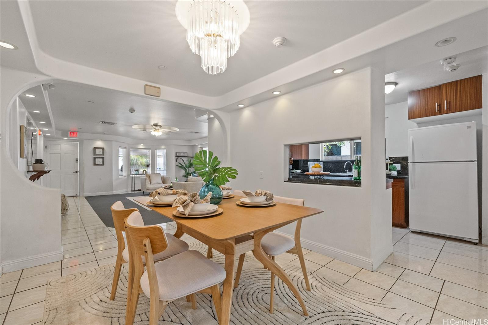 1447  Uila Street Foster Village, PearlCity home - photo 4 of 25