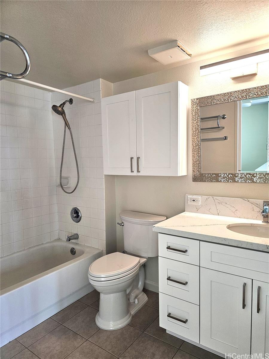 1448 Young St Honolulu - Rental - photo 10 of 18