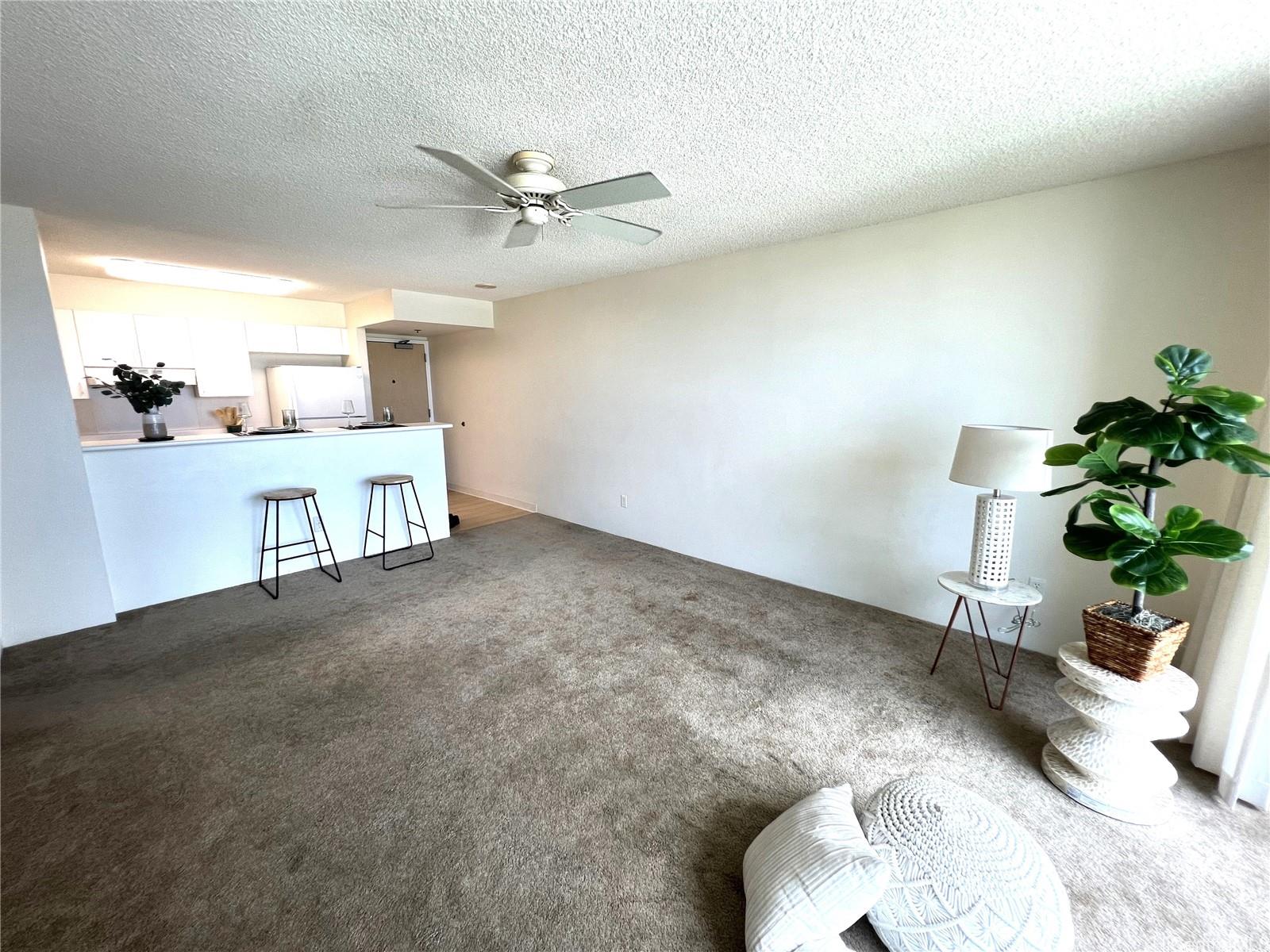 1448 Young St condo # 1401, Honolulu, Hawaii - photo 4 of 10