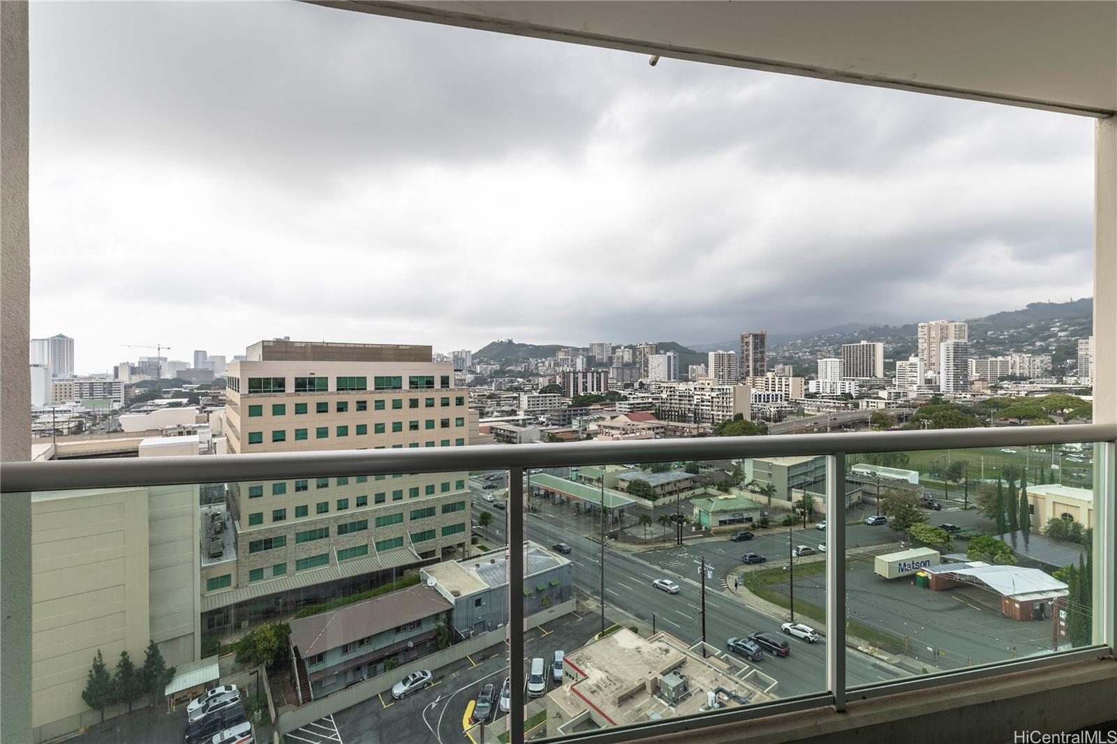 1448 Young St condo # 1511, Honolulu, Hawaii - photo 11 of 13