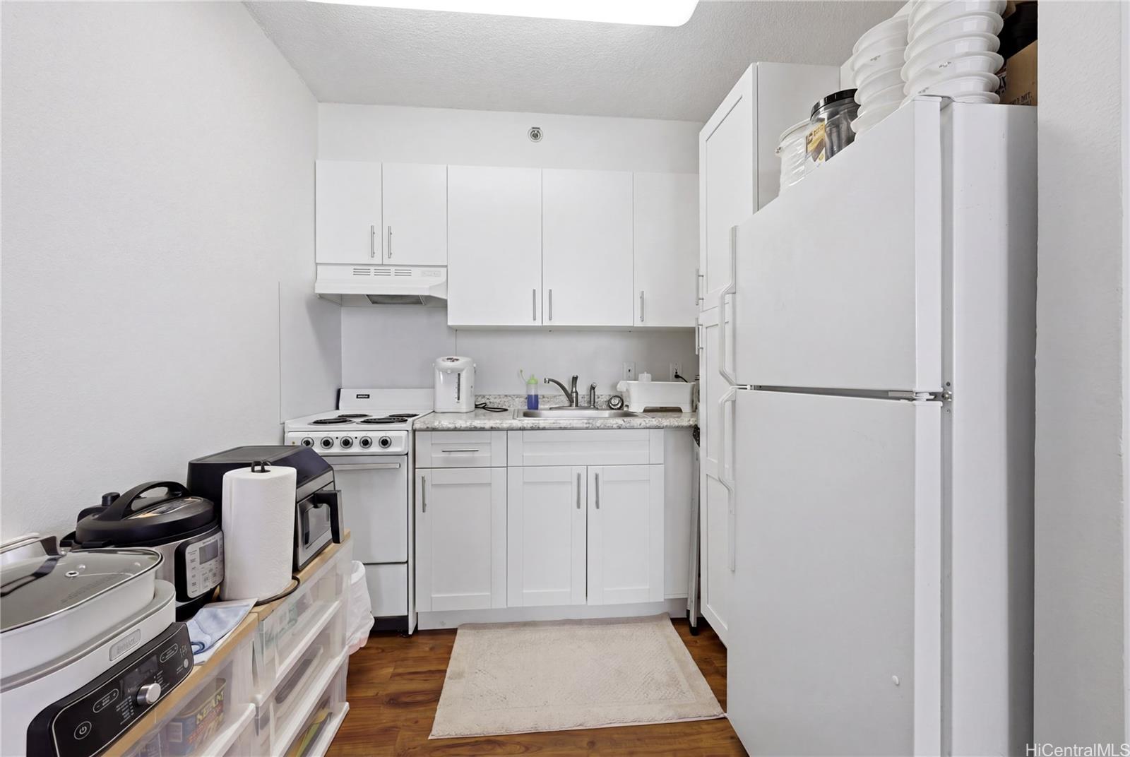 1448 Young St condo # 304, Honolulu, Hawaii - photo 12 of 20