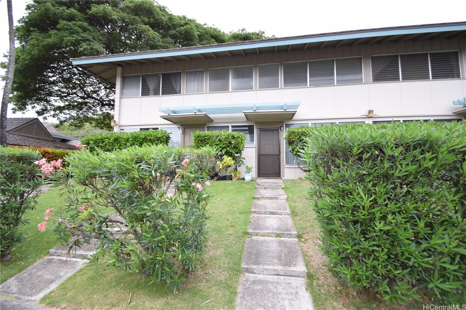 1448 2 Hunakai Street townhouse # 126, Honolulu, Hawaii - photo 16 of 17