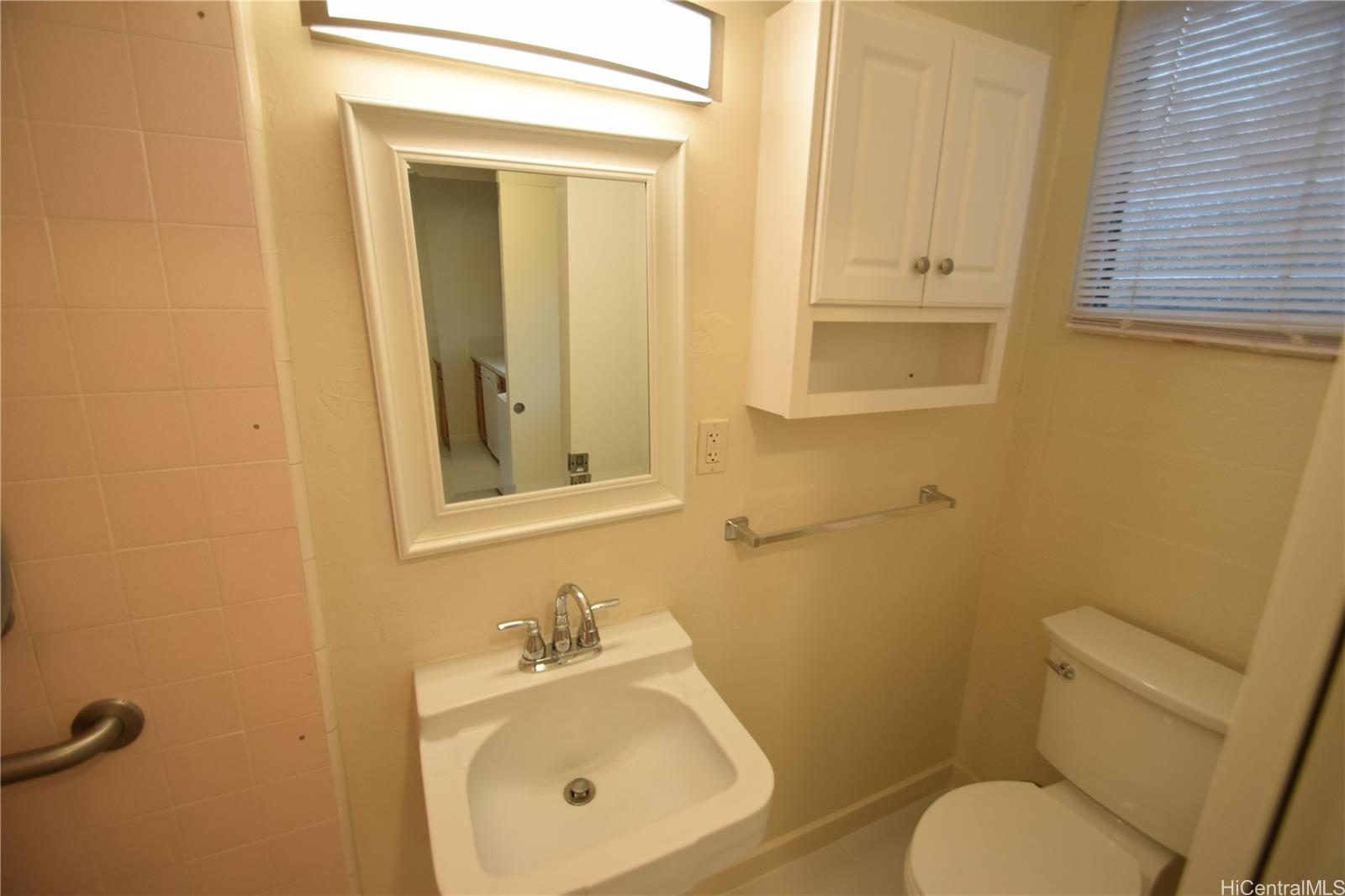 1448 2 Hunakai St townhouse # 126, Honolulu, Hawaii - photo 3 of 9