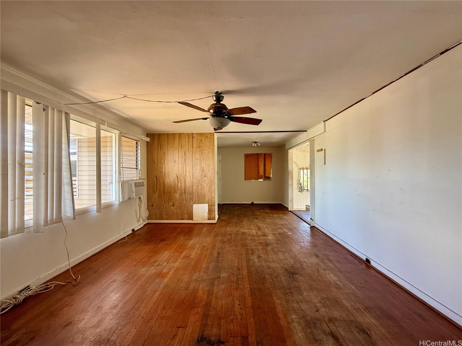 1449  Kaleilani Street Pearl City-upper, PearlCity home - photo 15 of 23