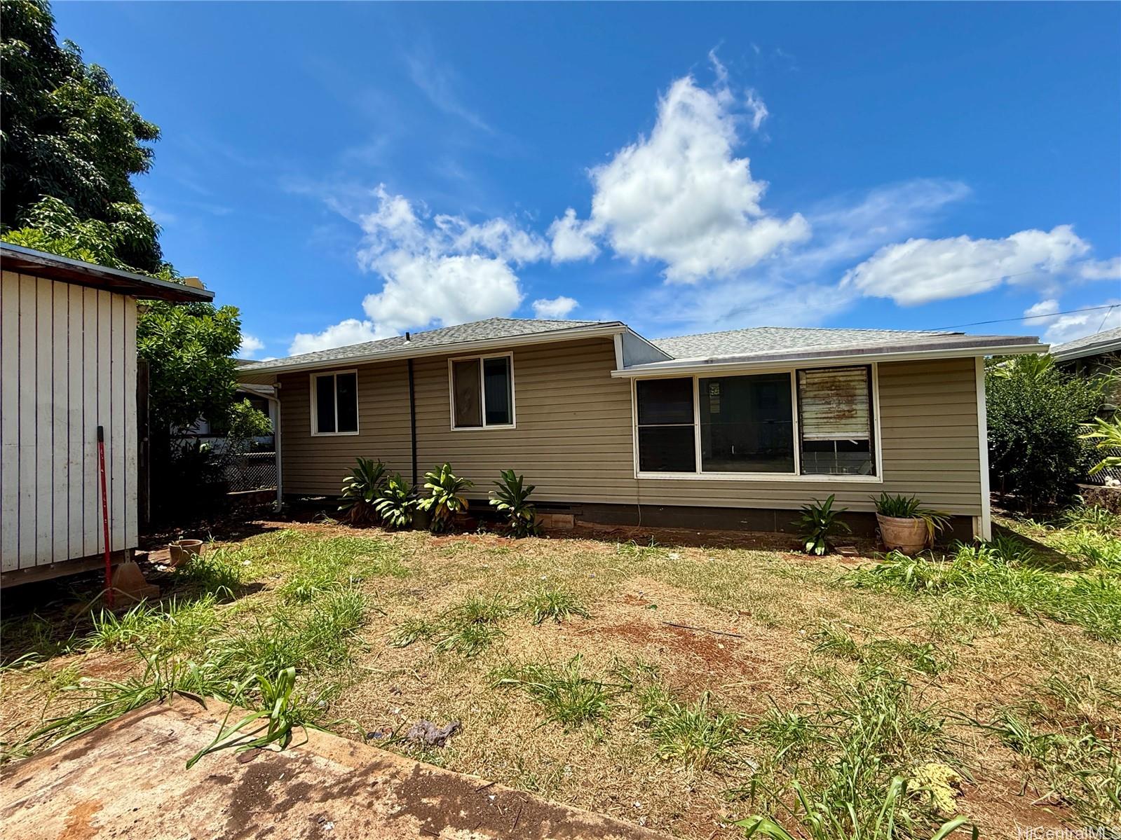 1449  Kaleilani Street Pearl City-upper, PearlCity home - photo 5 of 23