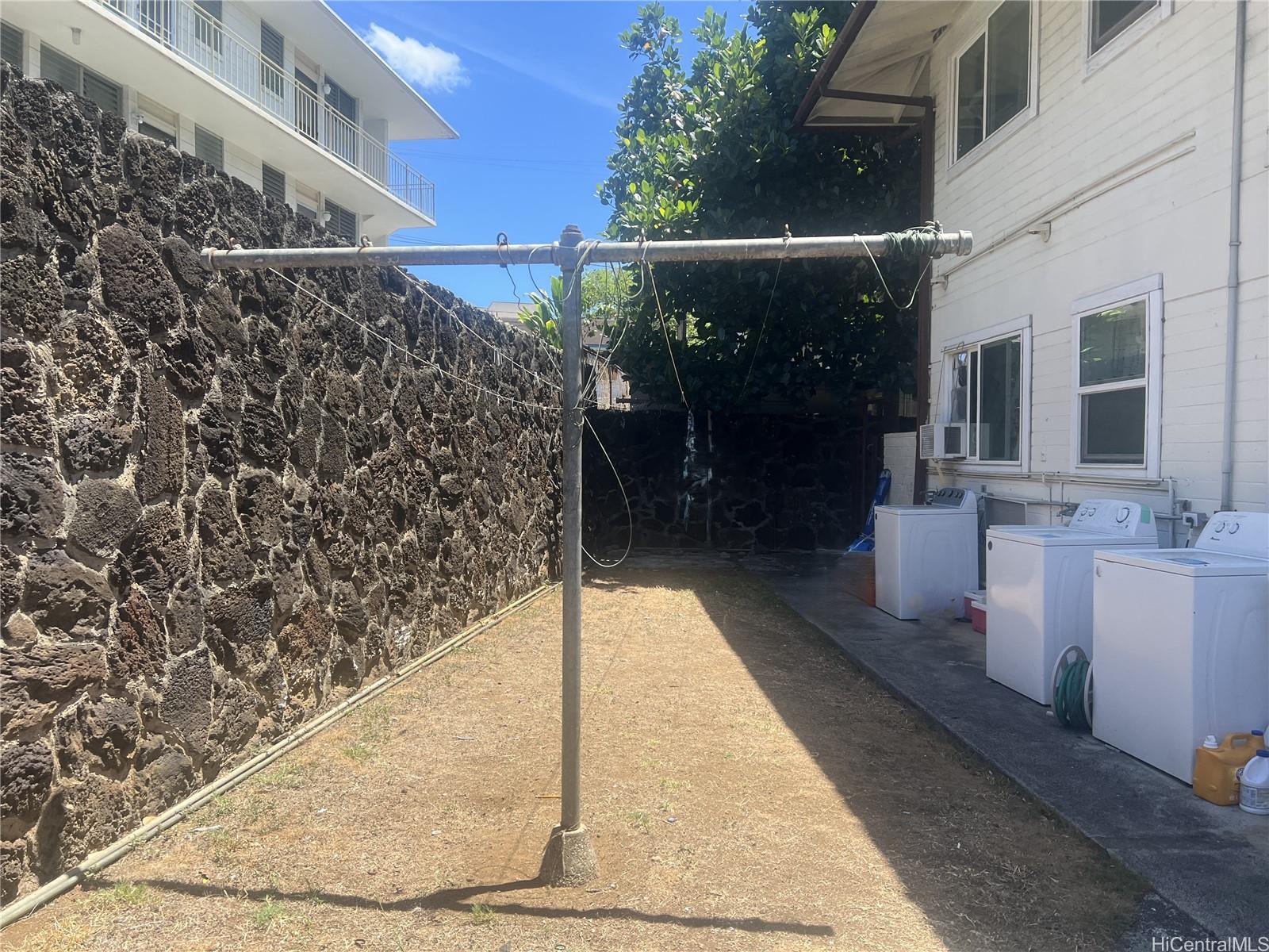 1449 Punchbowl Street Honolulu - Multi-family - photo 16 of 18