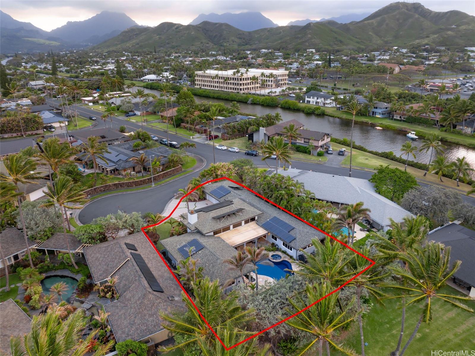 145  Kaimoani Way Beachside, Kailua home - photo 24 of 25