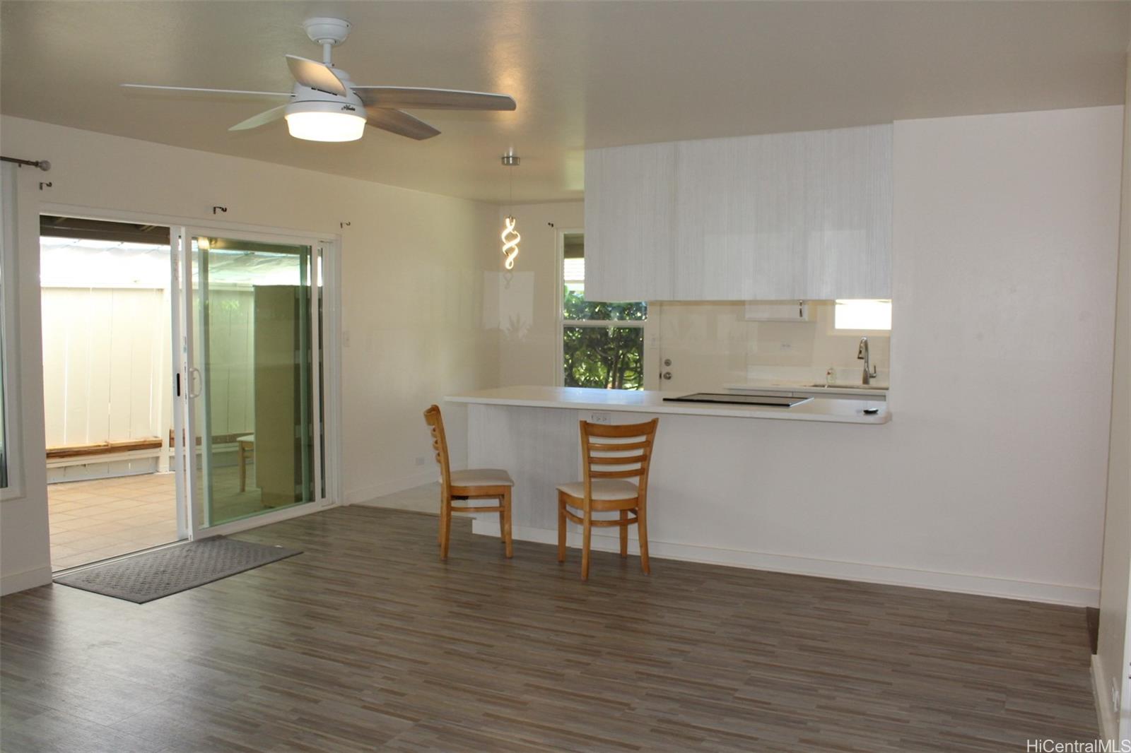 1450 Hunakai Street townhouse # 1, Honolulu, Hawaii - photo 3 of 17