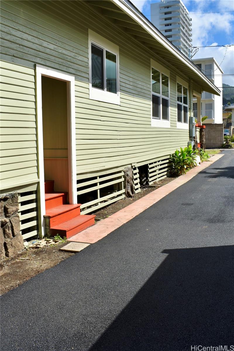 1450  Keeaumoku Street Makiki Area, Honolulu home - photo 17 of 20