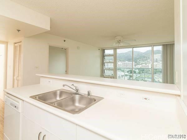 1450 Young St Honolulu - Rental - photo 4 of 16