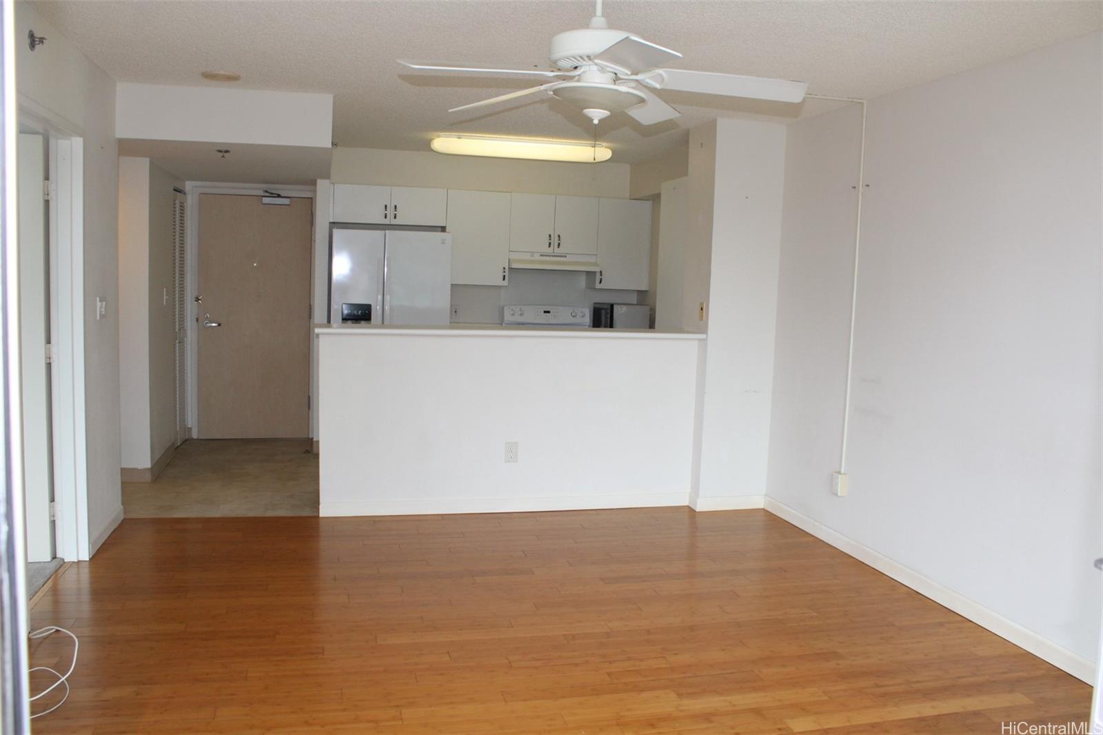 1450 Young St condo # 2506, Honolulu, Hawaii - photo 3 of 14