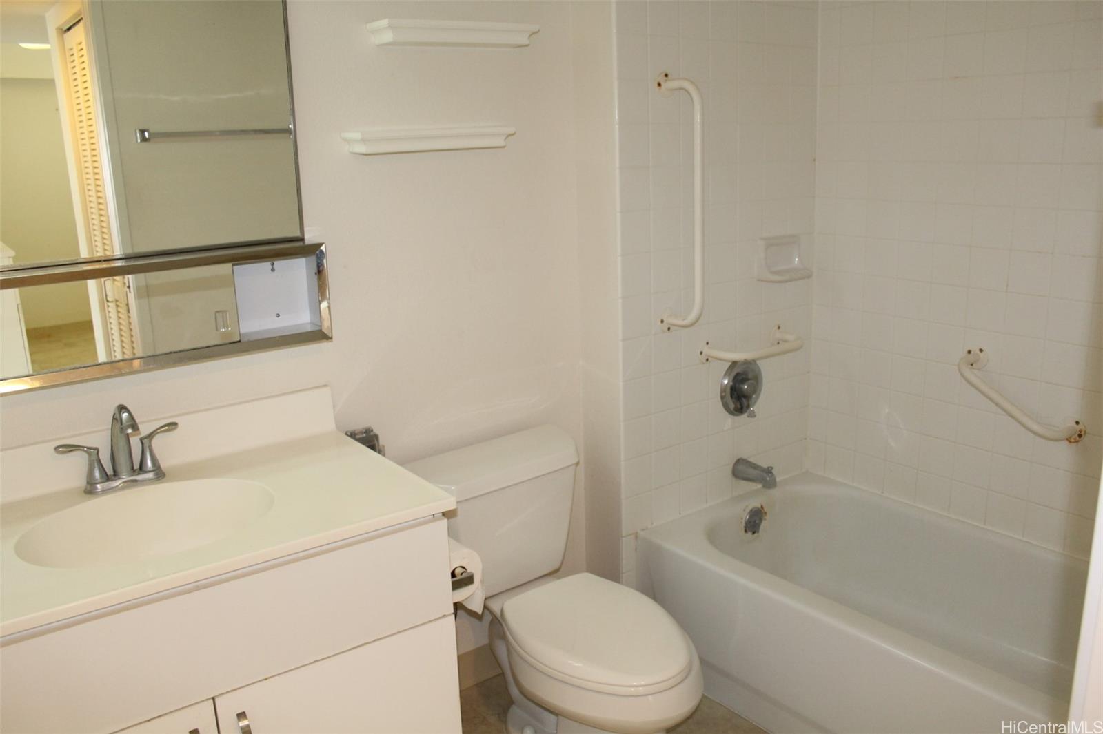 1450 Young St condo # 2506, Honolulu, Hawaii - photo 9 of 14