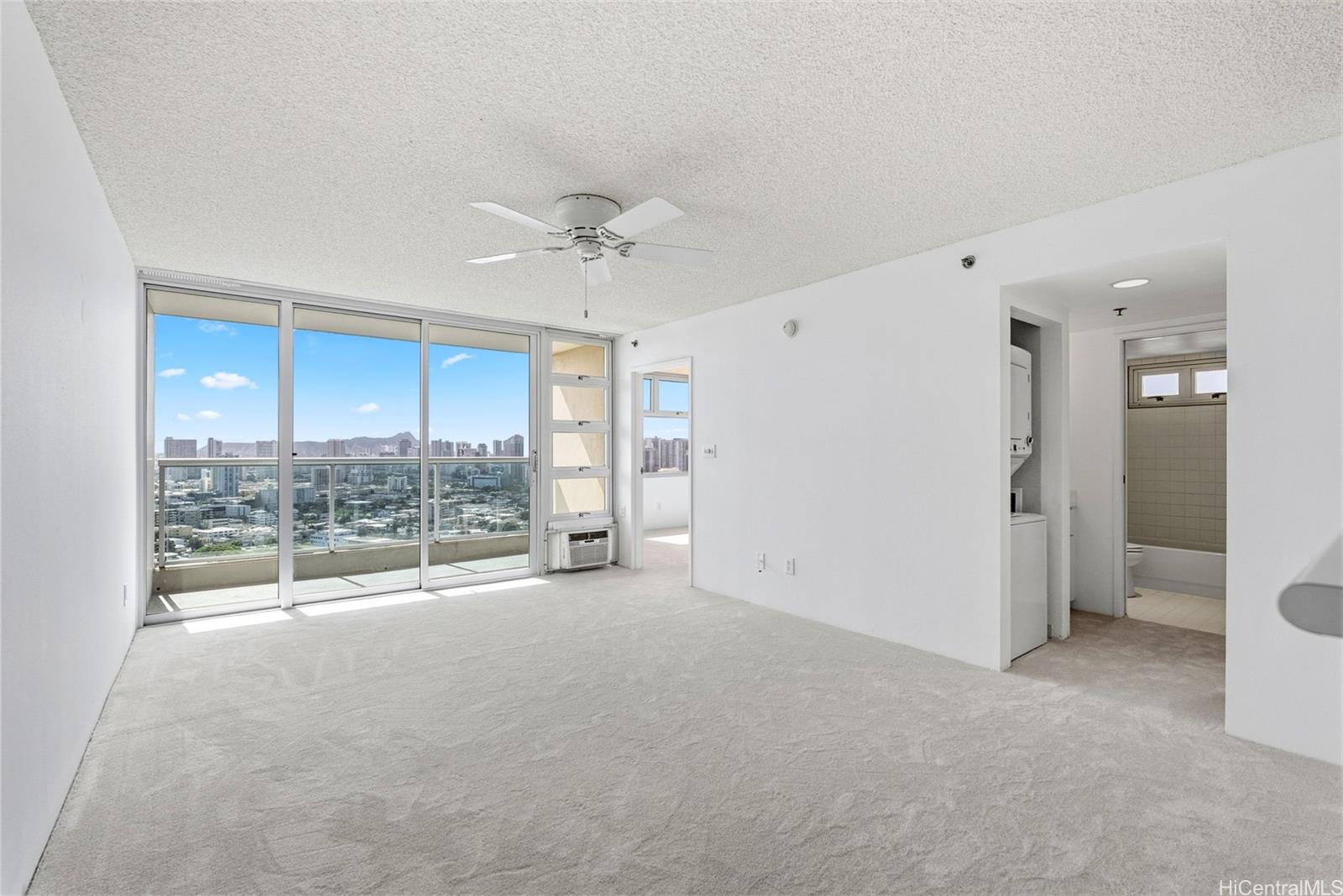 1450 Young St condo # 2701, Honolulu, Hawaii - photo 2 of 20