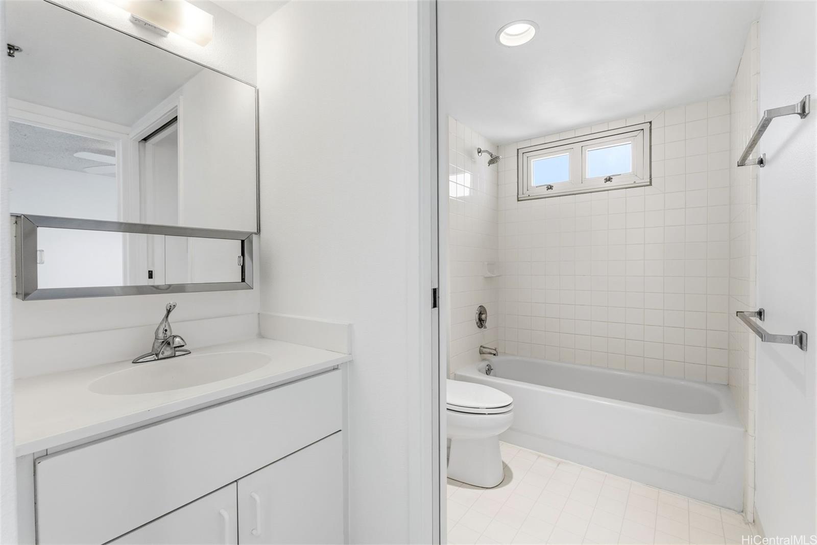 1450 Young St condo # 2701, Honolulu, Hawaii - photo 11 of 20