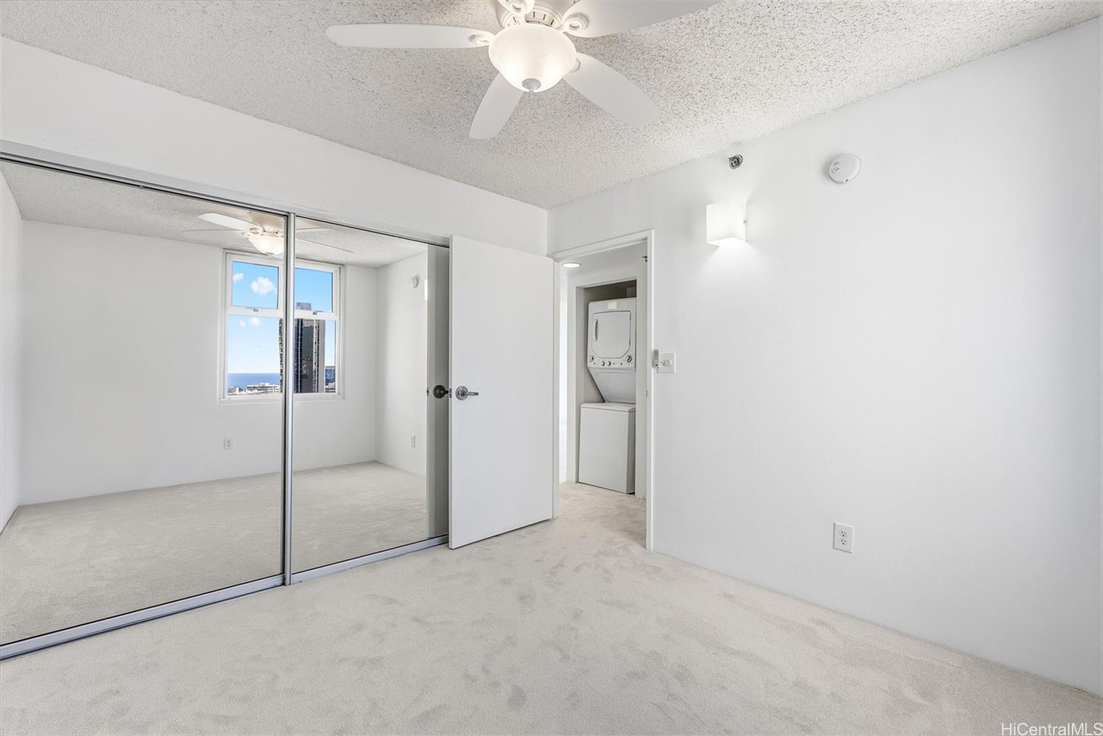 1450 Young St condo # 2701, Honolulu, Hawaii - photo 8 of 20