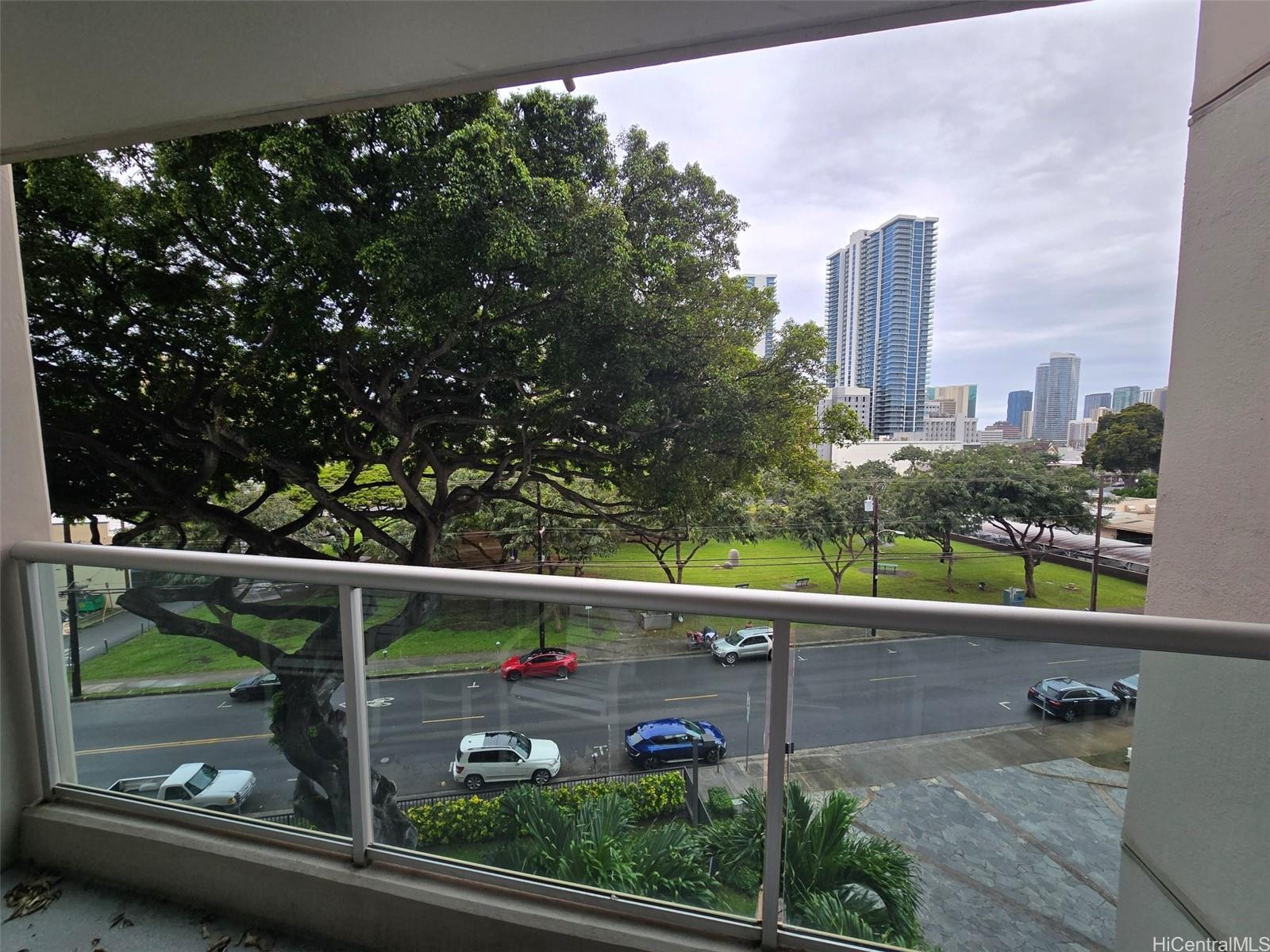 1450 Young Street Honolulu - Rental - photo 9 of 9