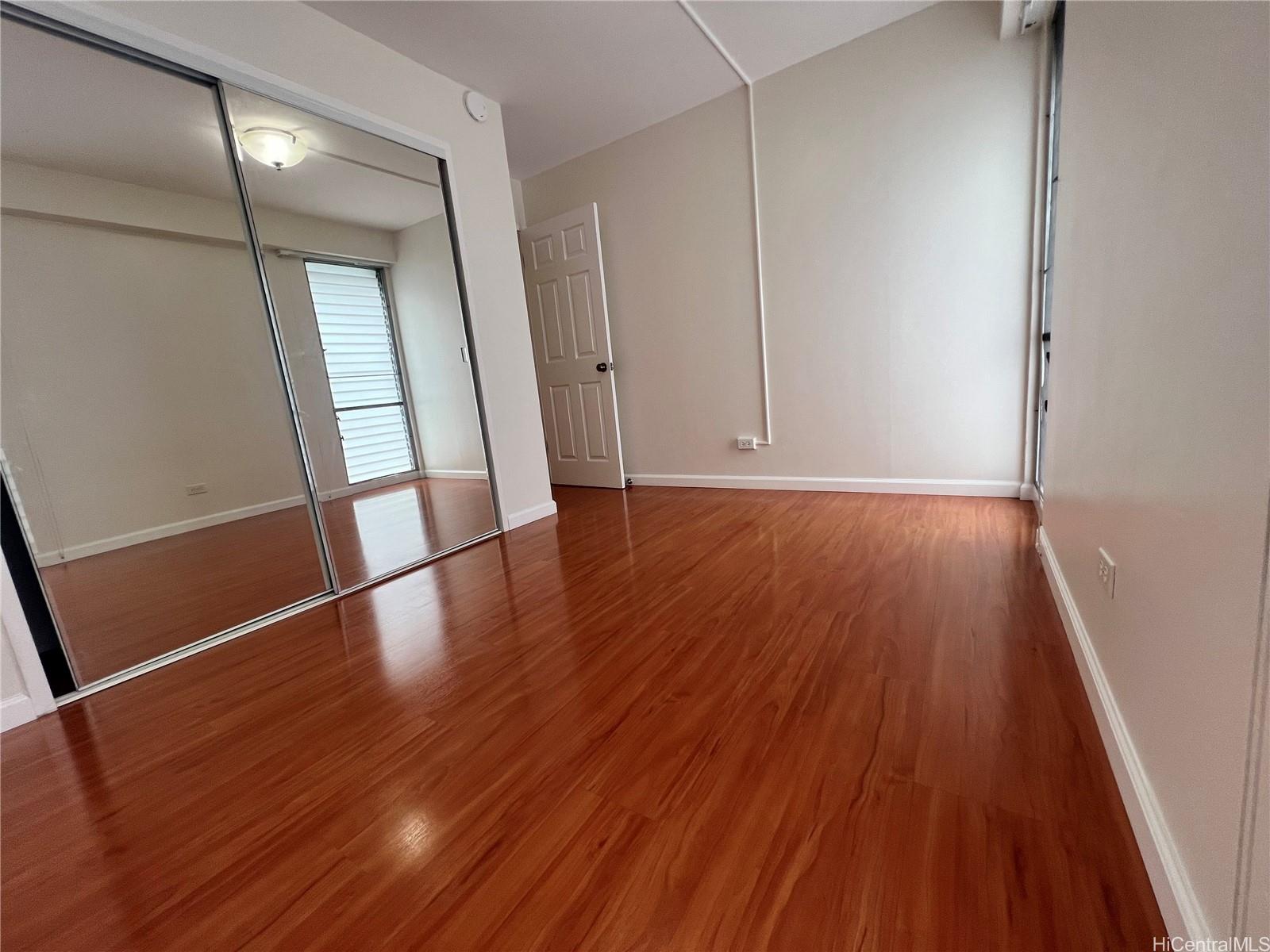 Piikoi Villa condo # 205, Honolulu, Hawaii - photo 5 of 11