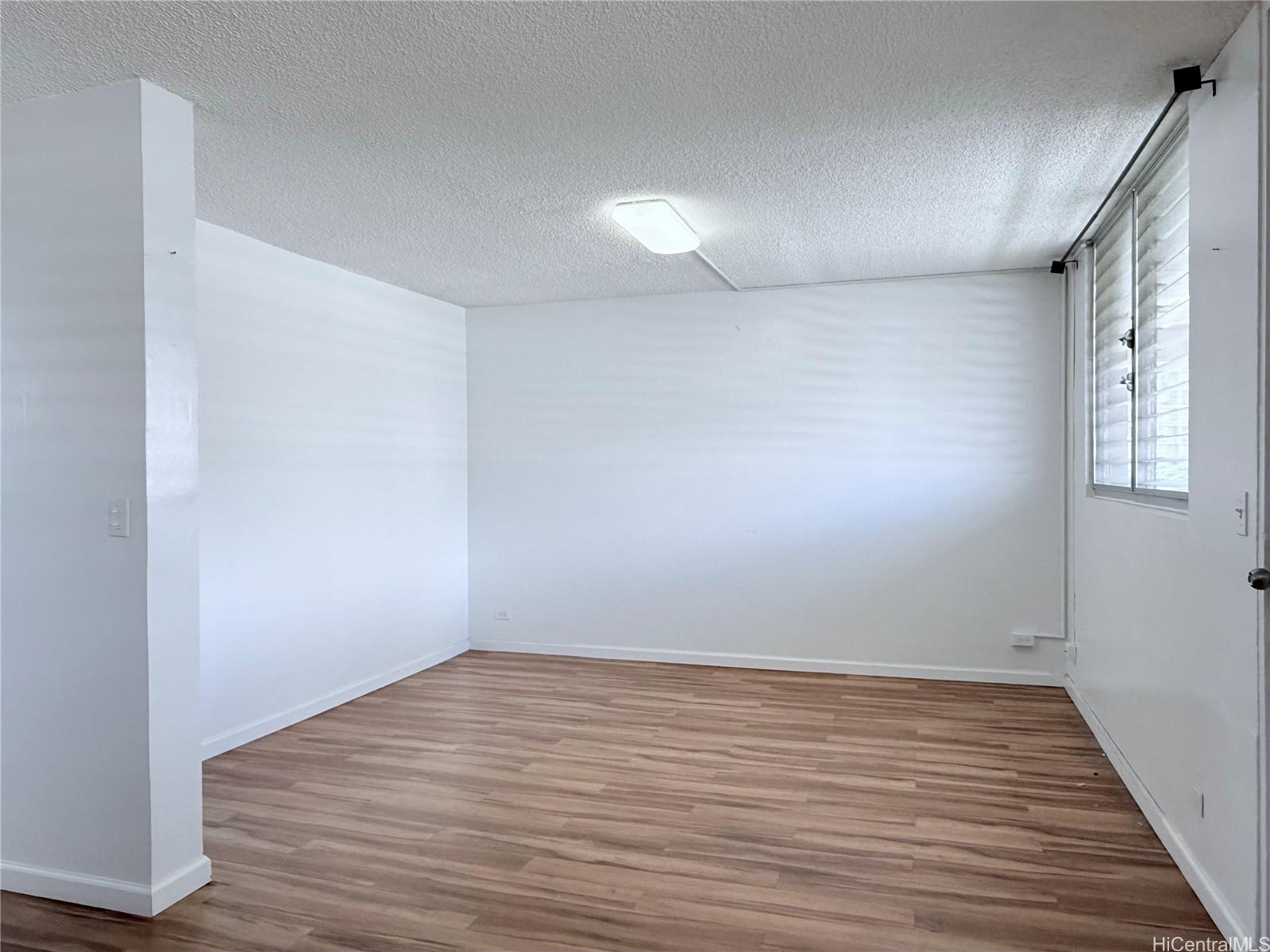 Piikoi Villa condo # 501, Honolulu, Hawaii - photo 2 of 14