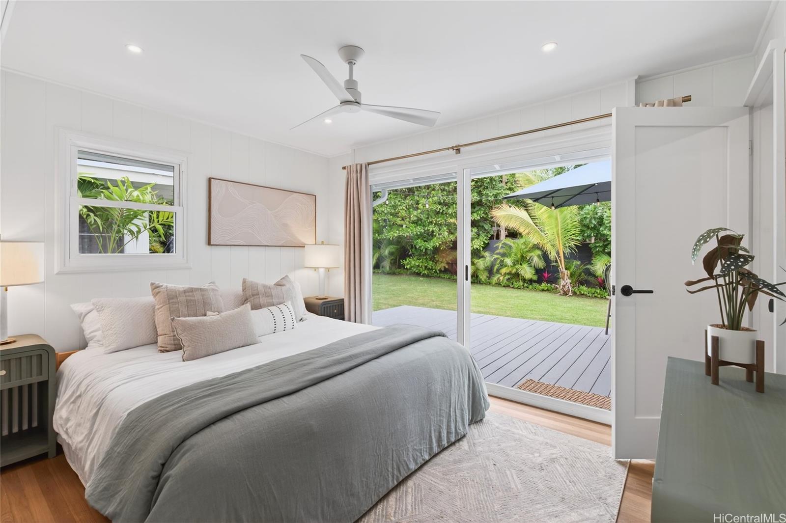 1453  Aalapapa Drive Lanikai, Kailua home - photo 12 of 25