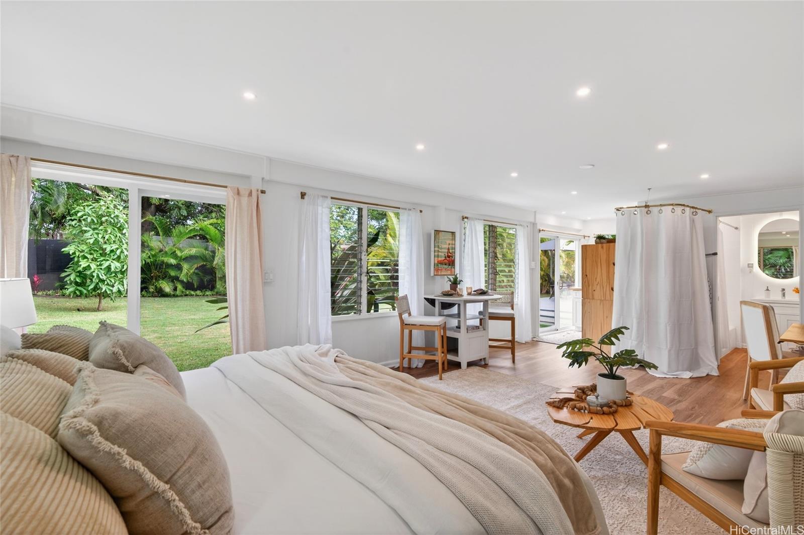 1453  Aalapapa Drive Lanikai, Kailua home - photo 20 of 25