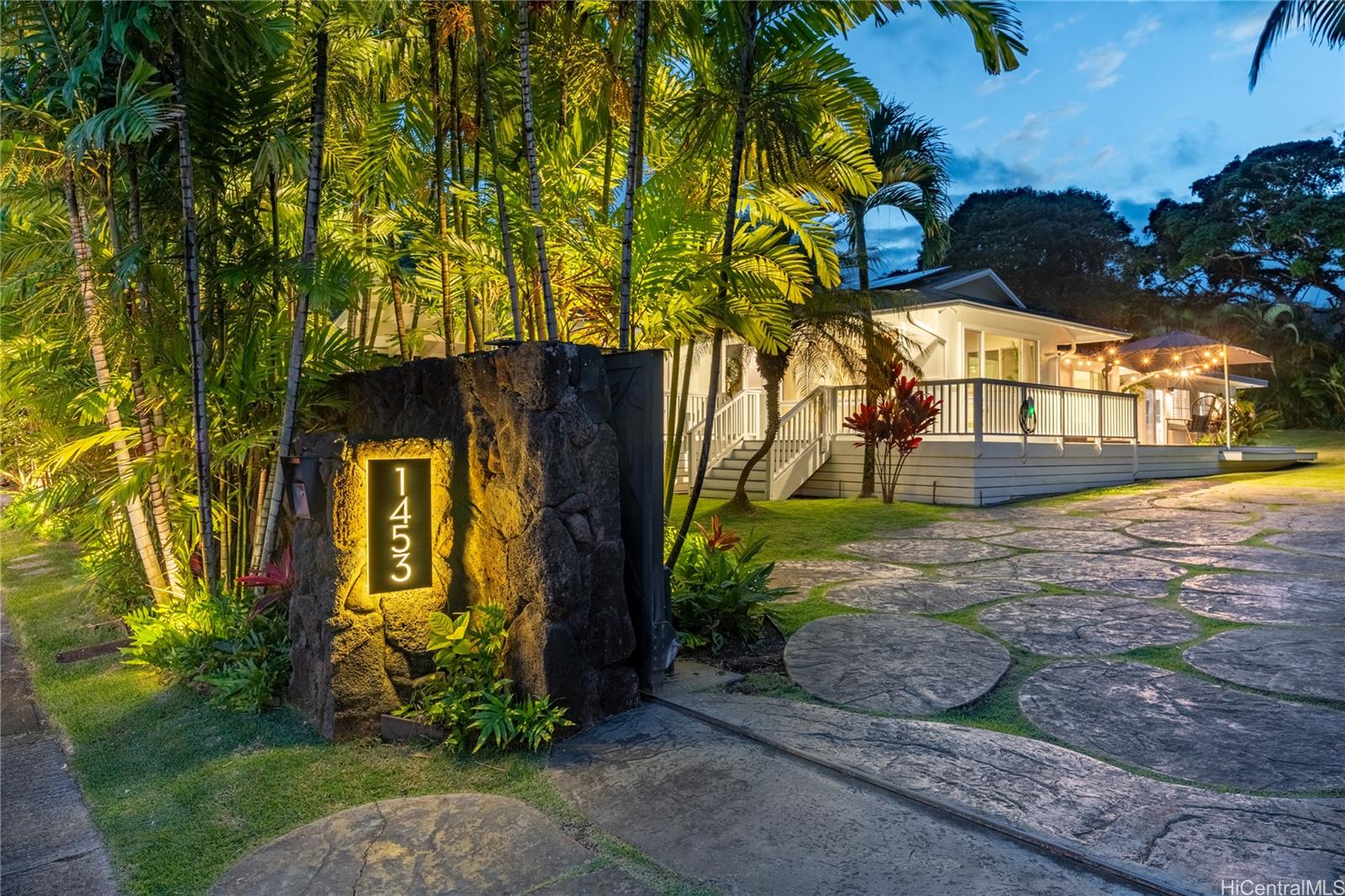 1453  Aalapapa Drive Lanikai, Kailua home - photo 25 of 25