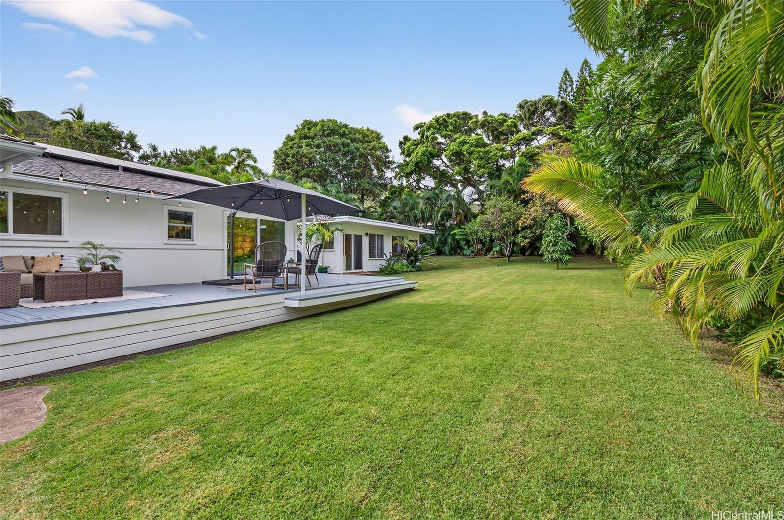 1453  Aalapapa Drive Lanikai, Kailua home - photo 4 of 25