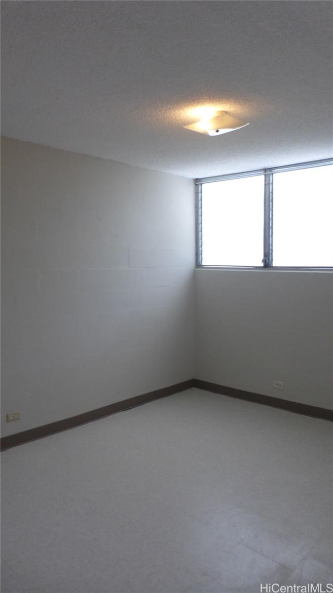 1454 Pele Street Honolulu - Rental - photo 2 of 15