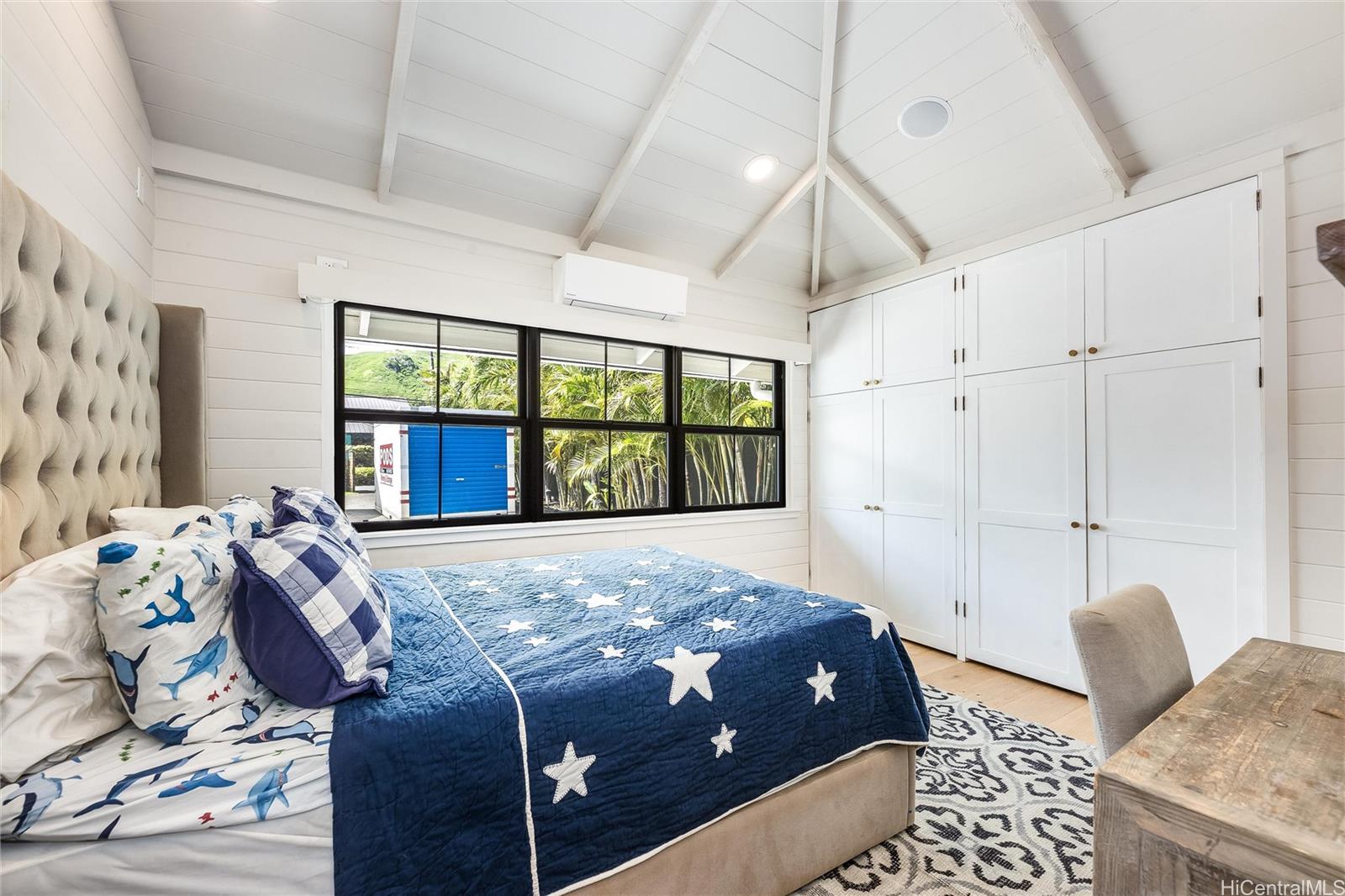 1456  Mokulua Drive Lanikai, Kailua home - photo 17 of 25