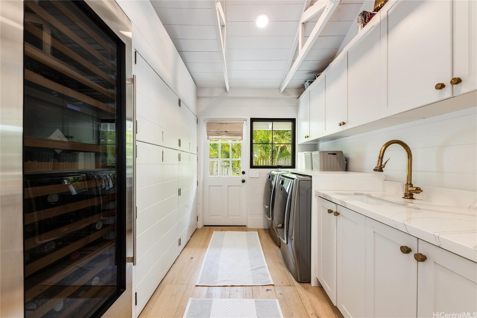 1456  Mokulua Drive Lanikai, Kailua home - photo 18 of 25