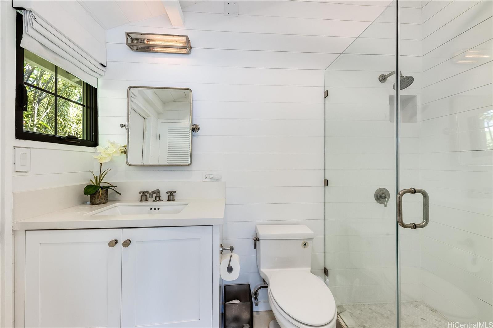 1456  Mokulua Drive Lanikai, Kailua home - photo 18 of 25