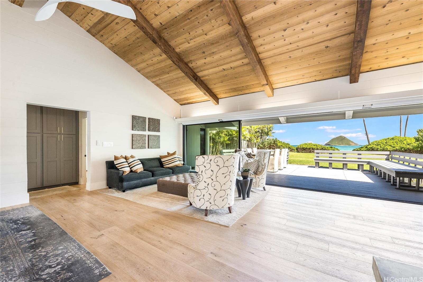 1456  Mokulua Drive Lanikai, Kailua home - photo 10 of 25