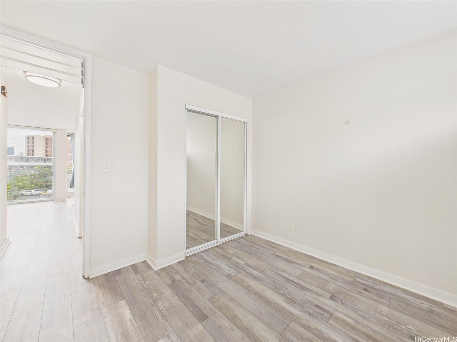 Victoria Mansions condo # A203, Honolulu, Hawaii - photo 17 of 24