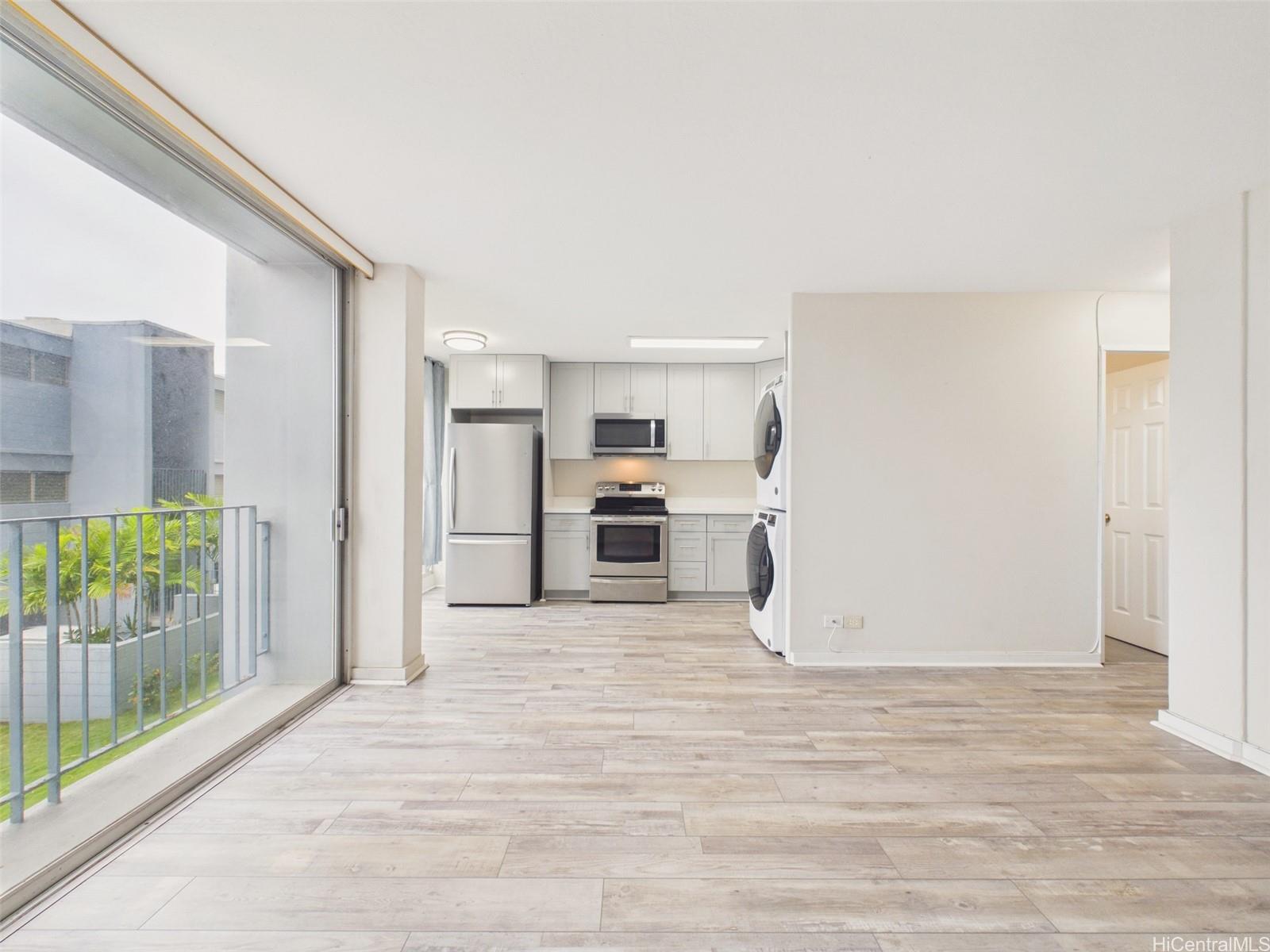 Victoria Mansions condo # A203, Honolulu, Hawaii - photo 3 of 24