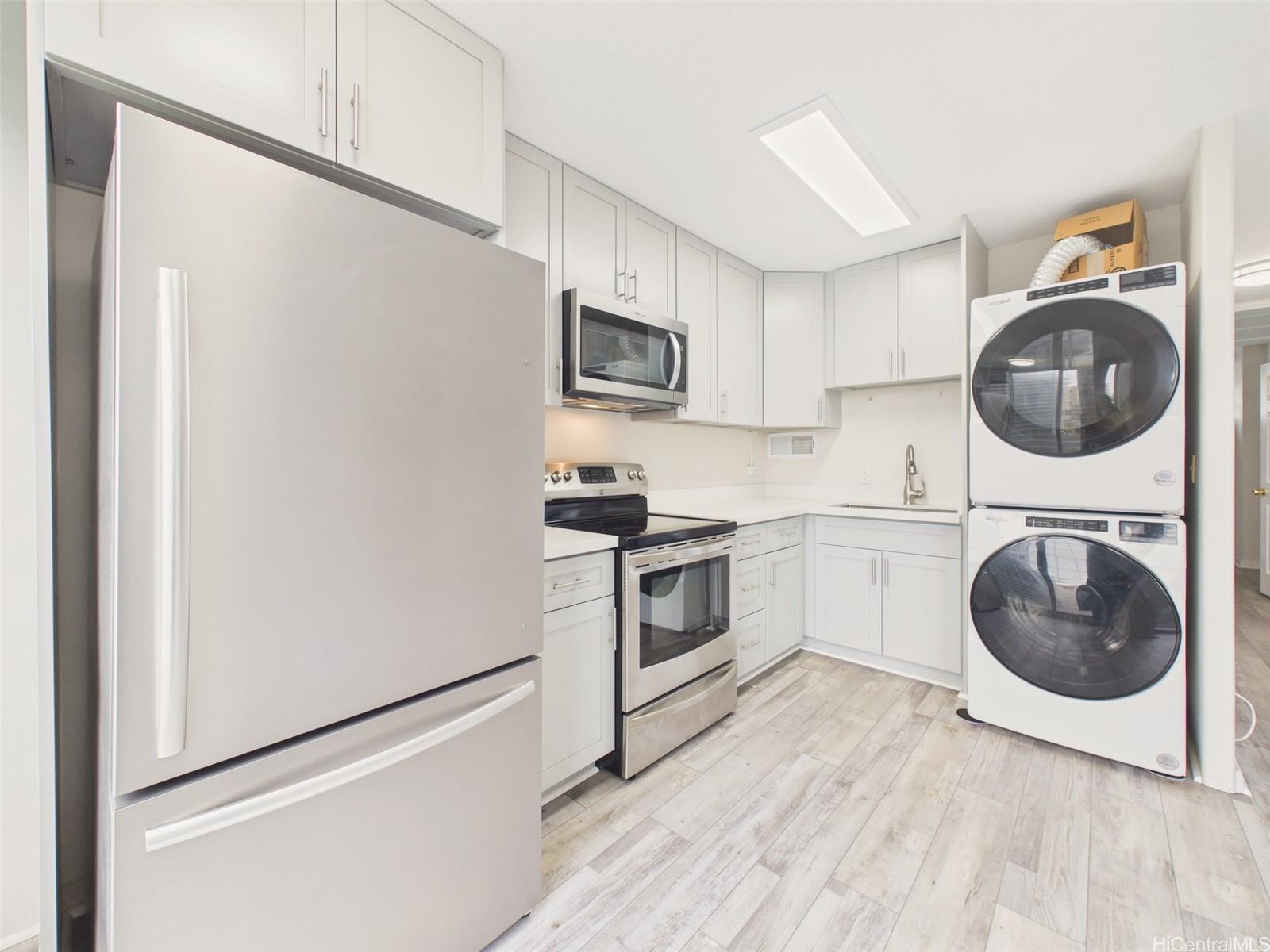 Victoria Mansions condo # A203, Honolulu, Hawaii - photo 6 of 24