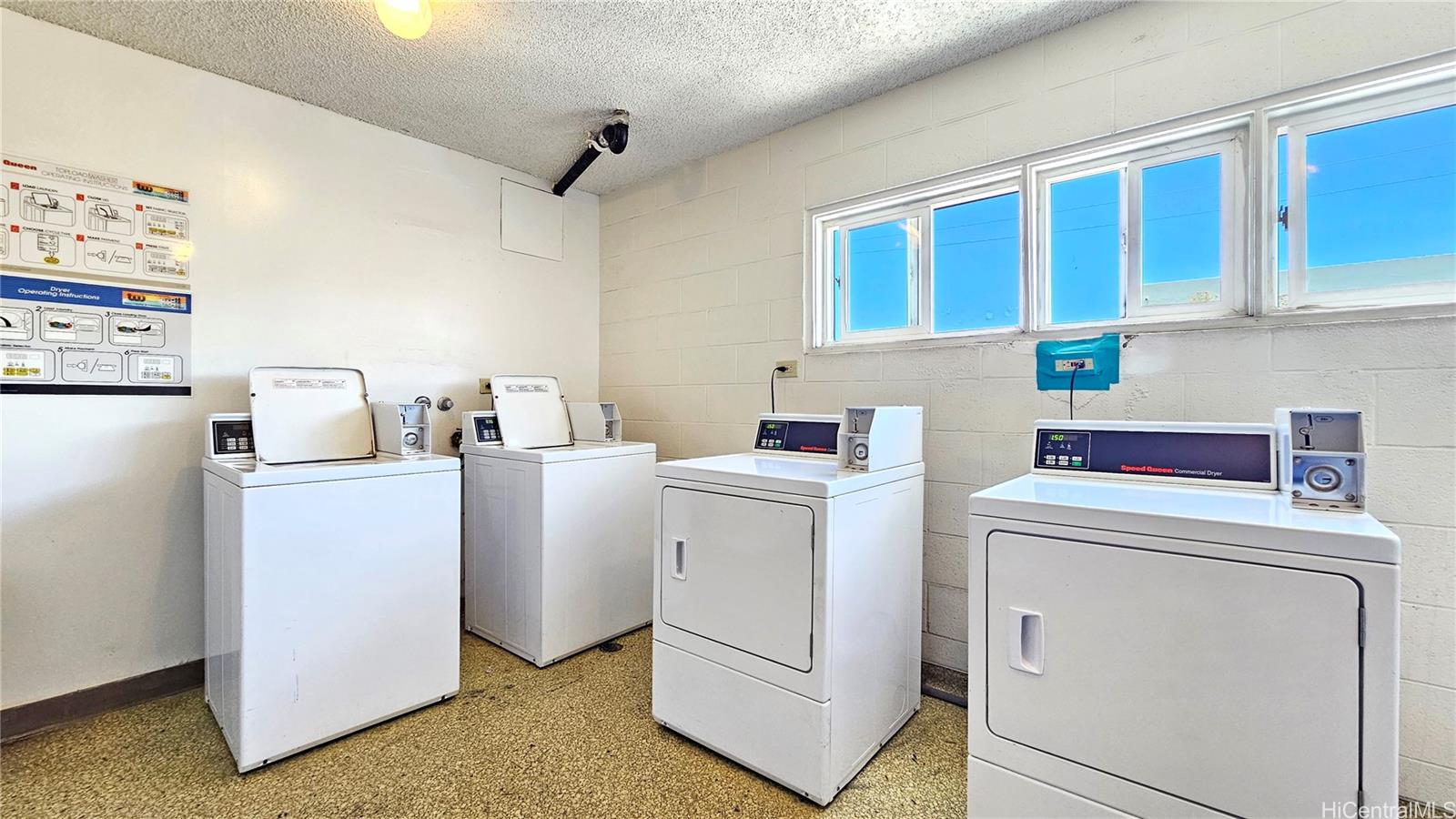 Queens Villa condo # 203, Honolulu, Hawaii - photo 16 of 22