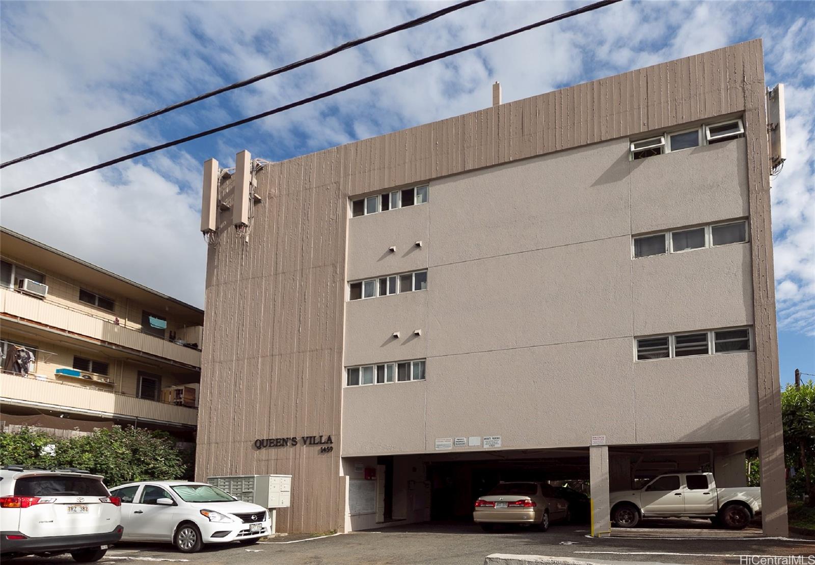 Queens Villa condo # 211, Honolulu, Hawaii - photo 11 of 12