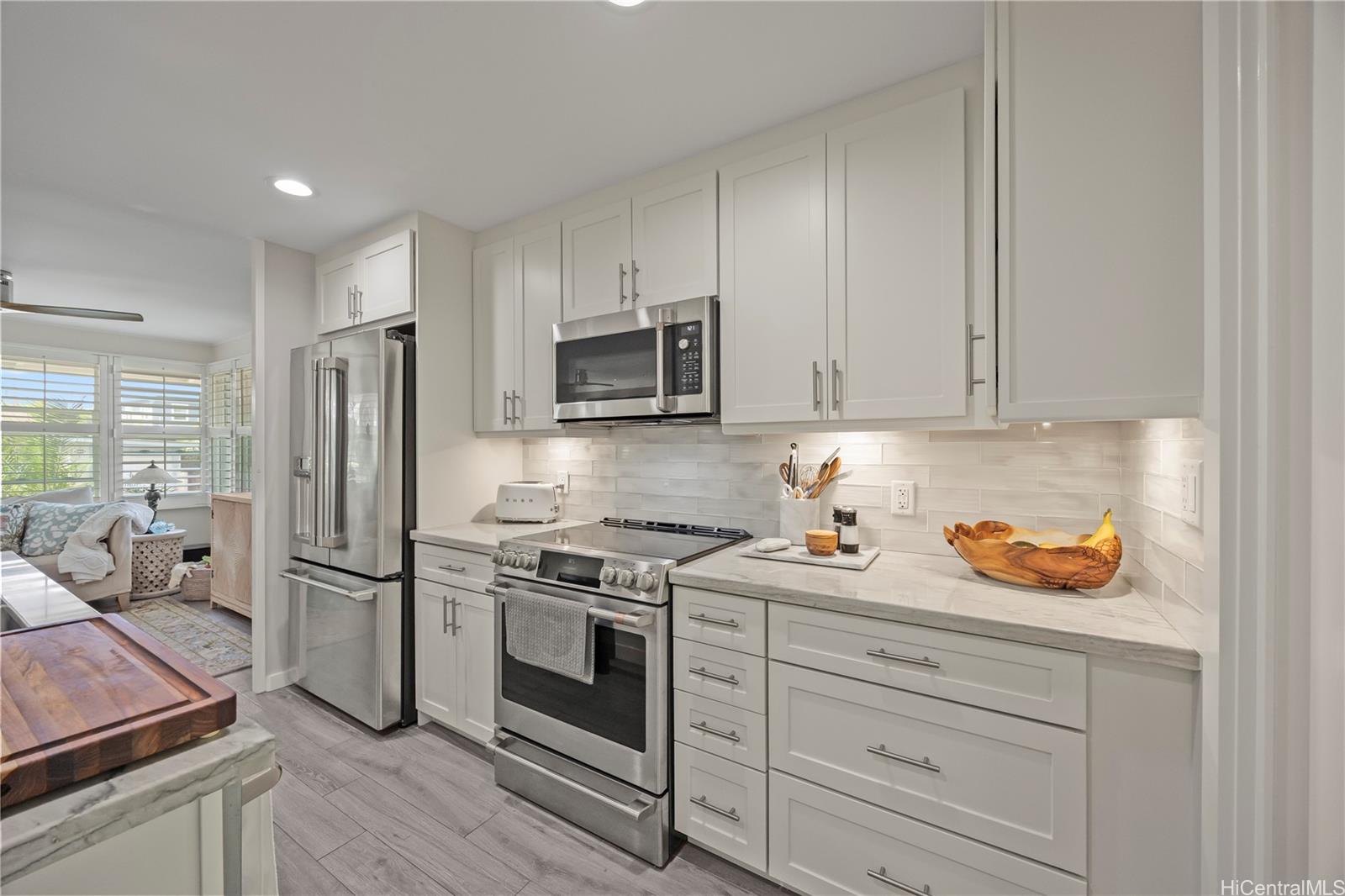 146  Maluniu Ave Kalama/cnut Grov, Kailua home - photo 7 of 25