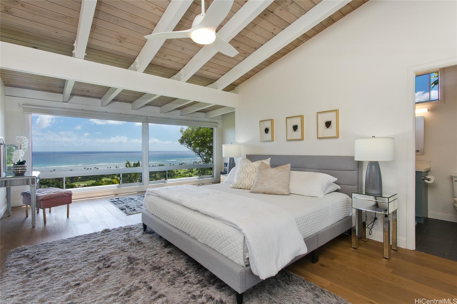 1460  Kamole Street Waialae Iki, Diamond Head home - photo 13 of 25