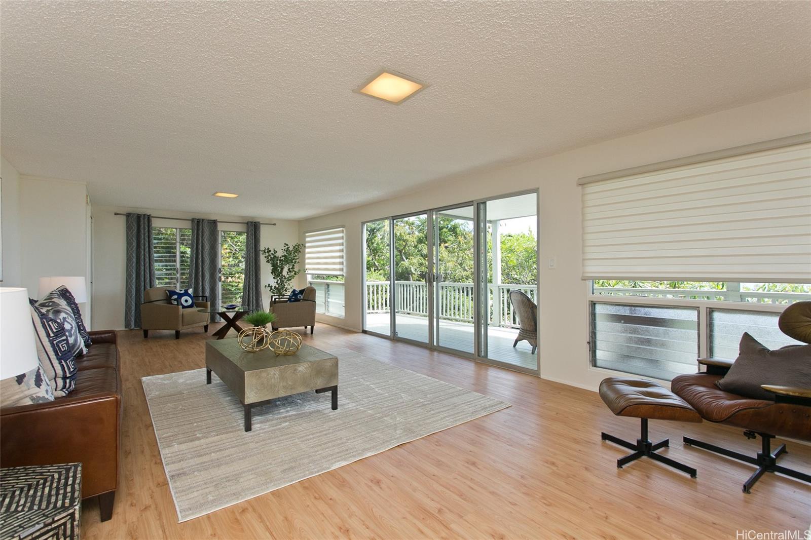 1460  Kamole Street Waialae Iki, Diamond Head home - photo 17 of 25