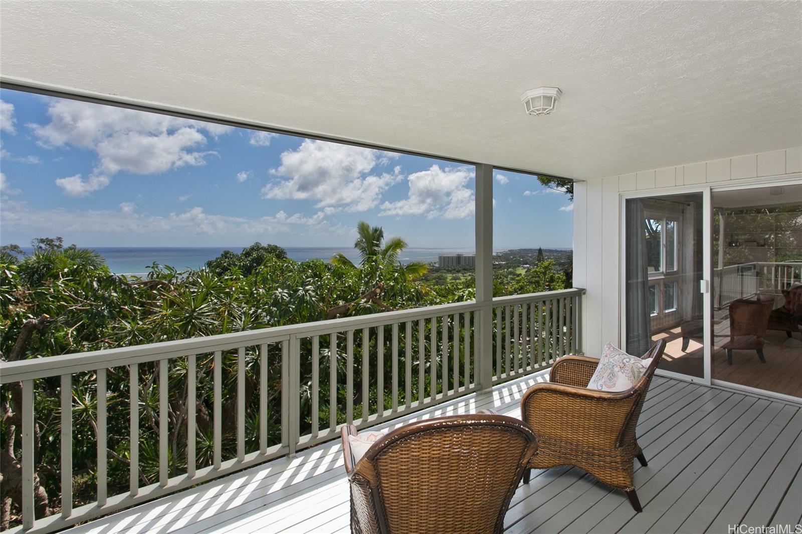 1460  Kamole Street Waialae Iki, Diamond Head home - photo 19 of 25