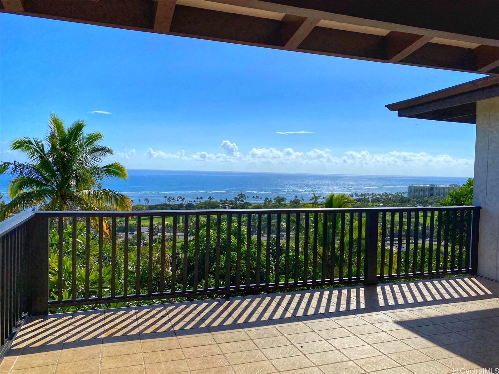 1460  Kamole Street Waialae Iki, Diamond Head home - photo 3 of 25