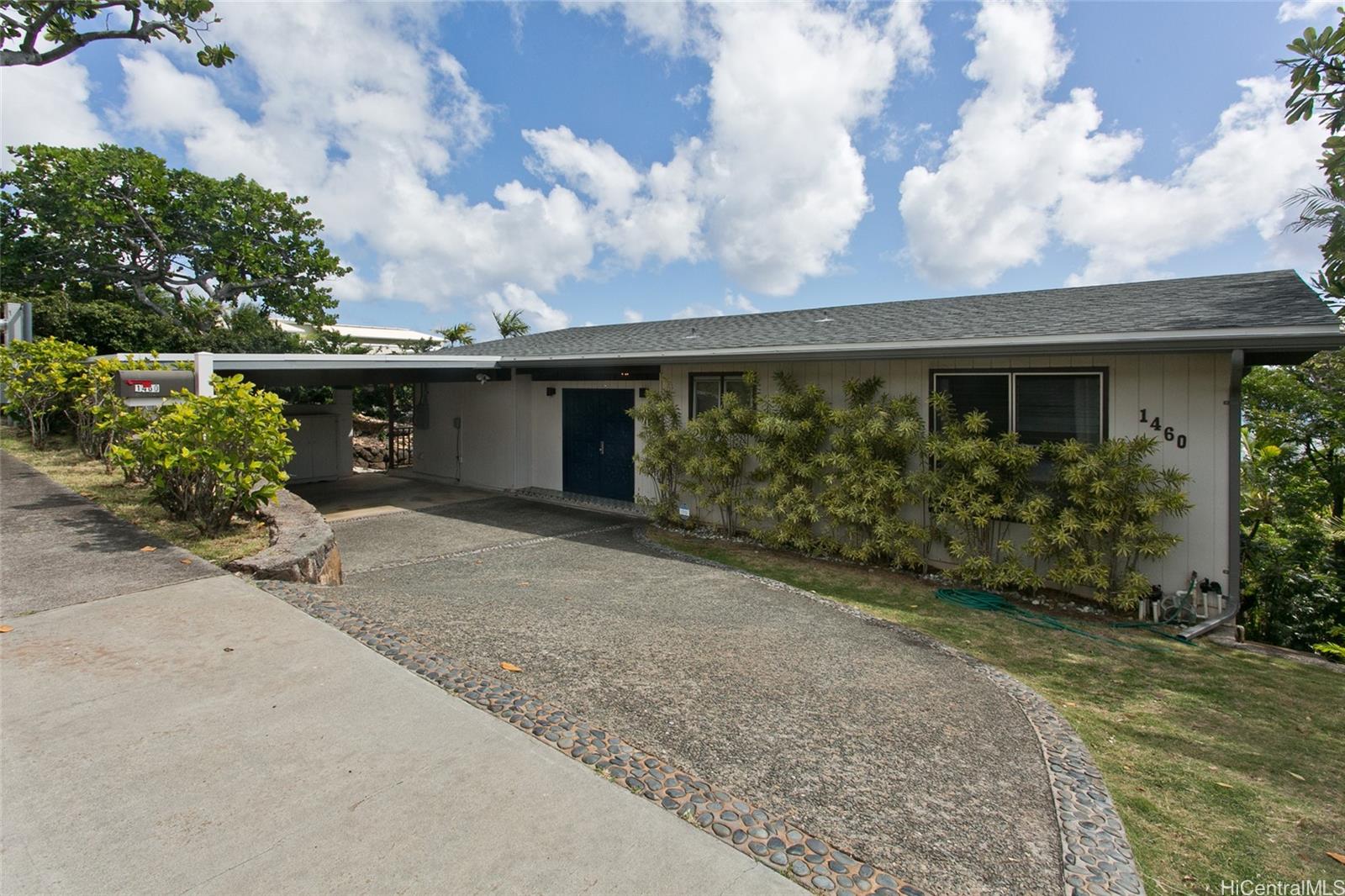 1460  Kamole Street Waialae Iki, Diamond Head home - photo 23 of 25