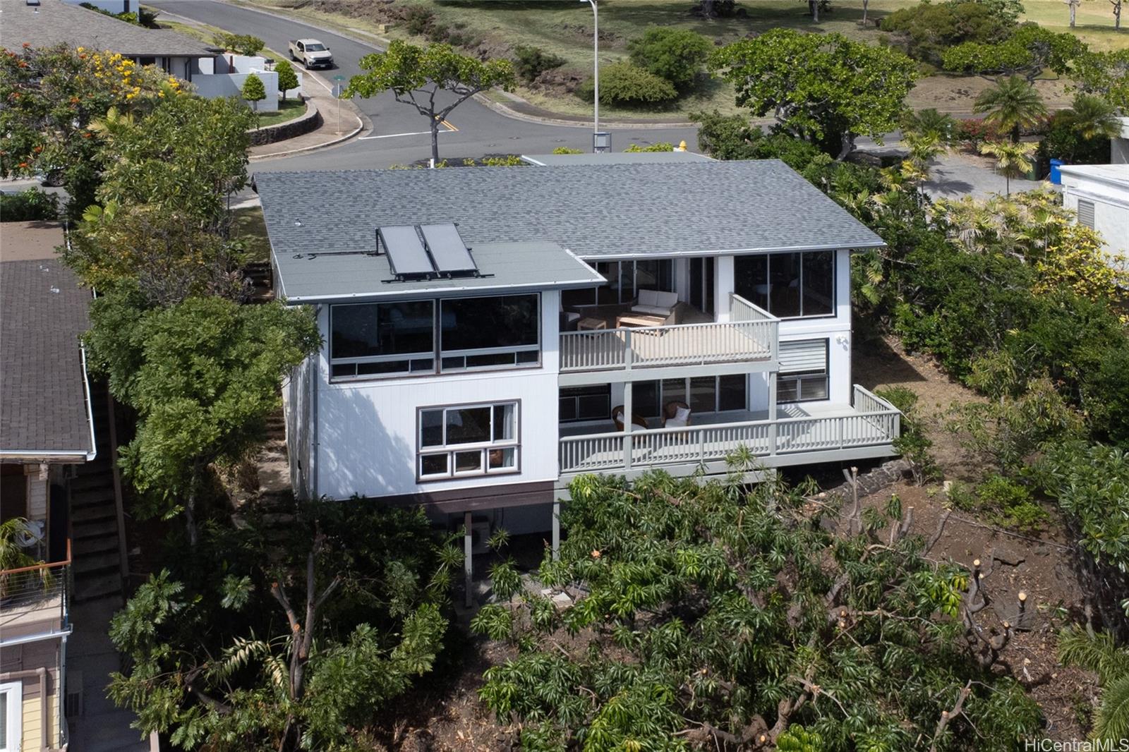 1460  Kamole Street Waialae Iki, Diamond Head home - photo 24 of 25
