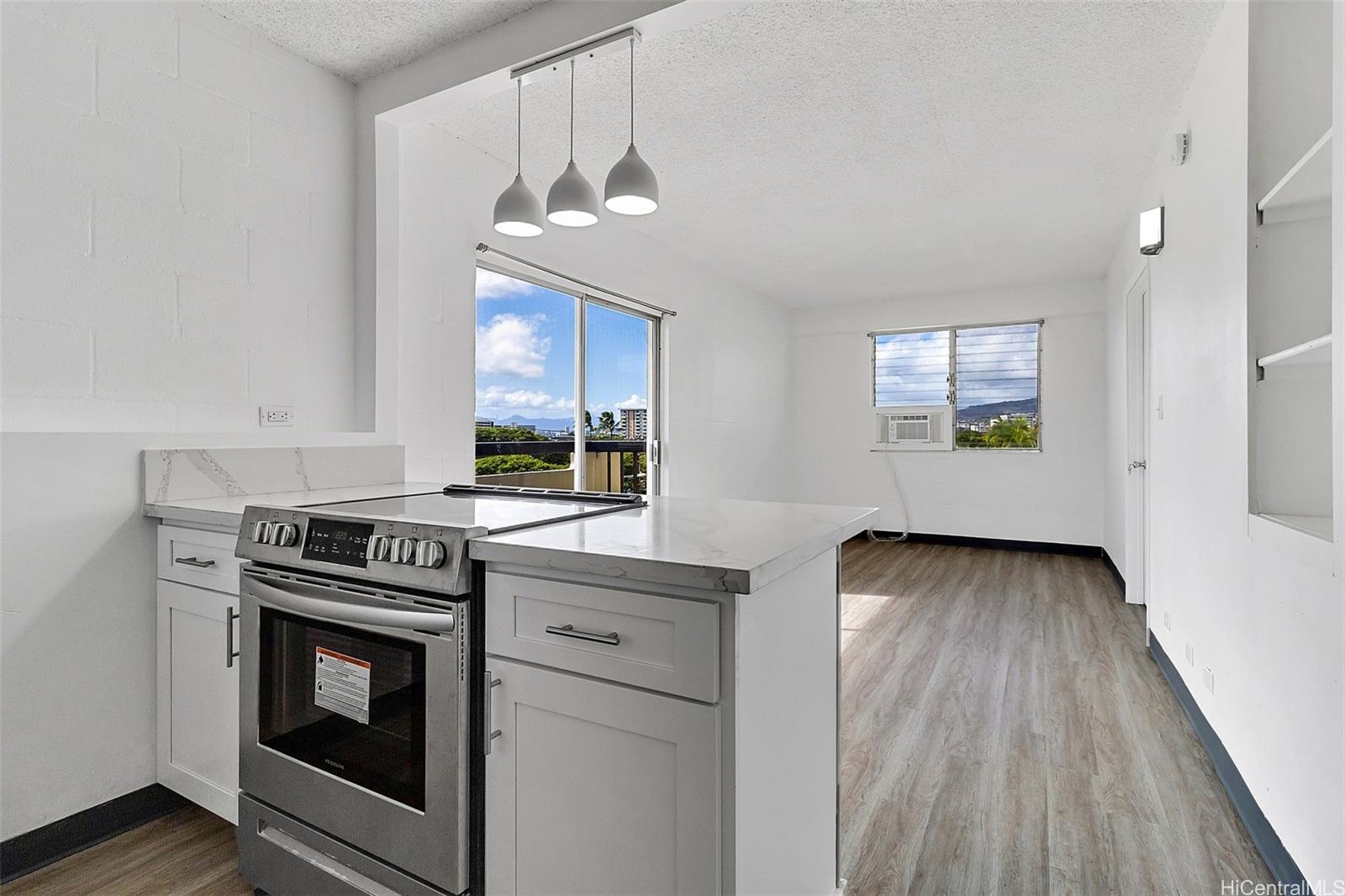 1463 Lusitana Street Honolulu - Multi-family - photo 11 of 13