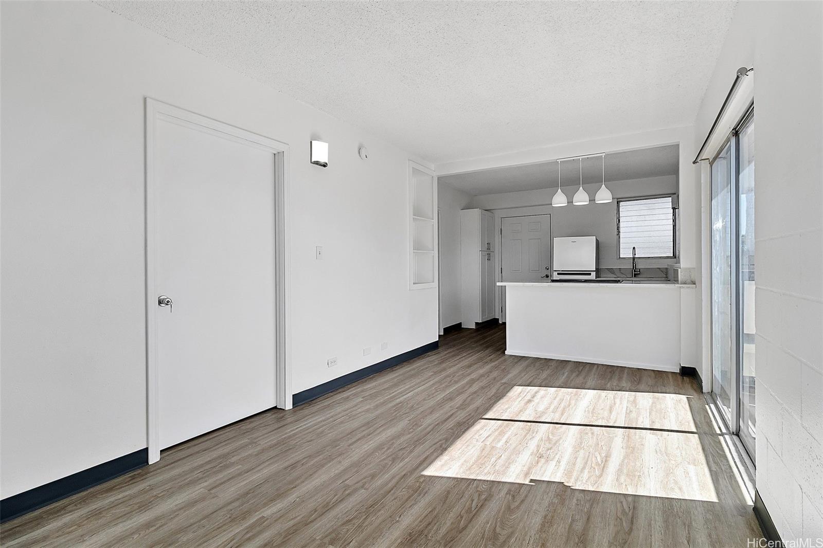 1463 Lusitana Street Honolulu - Multi-family - photo 10 of 13