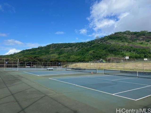 1472  Ala Naupaka Street Lakeside, Honolulu home - photo 20 of 22