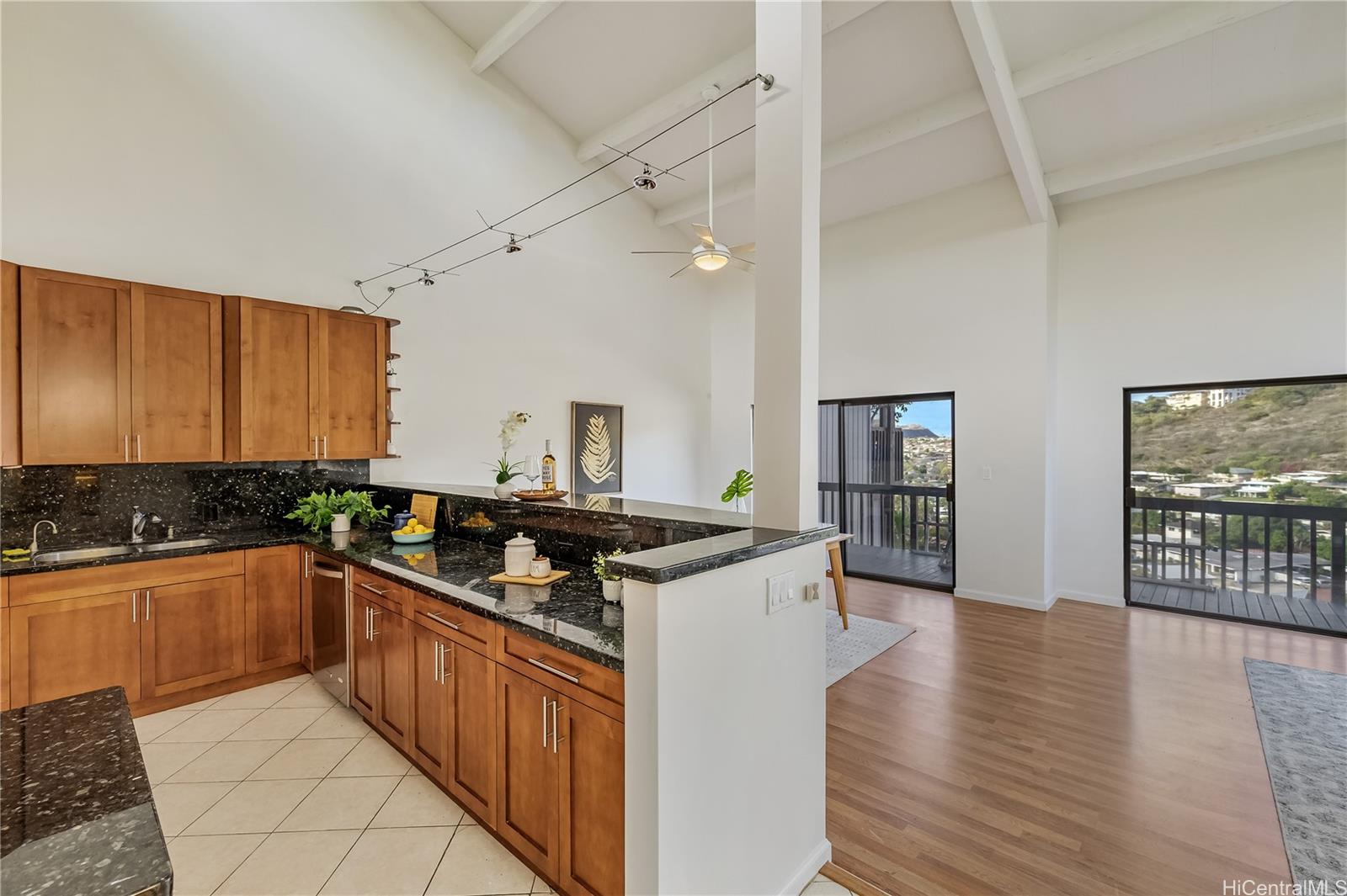 1487 Hiikala Place townhouse # 39, Honolulu, Hawaii - photo 8 of 25